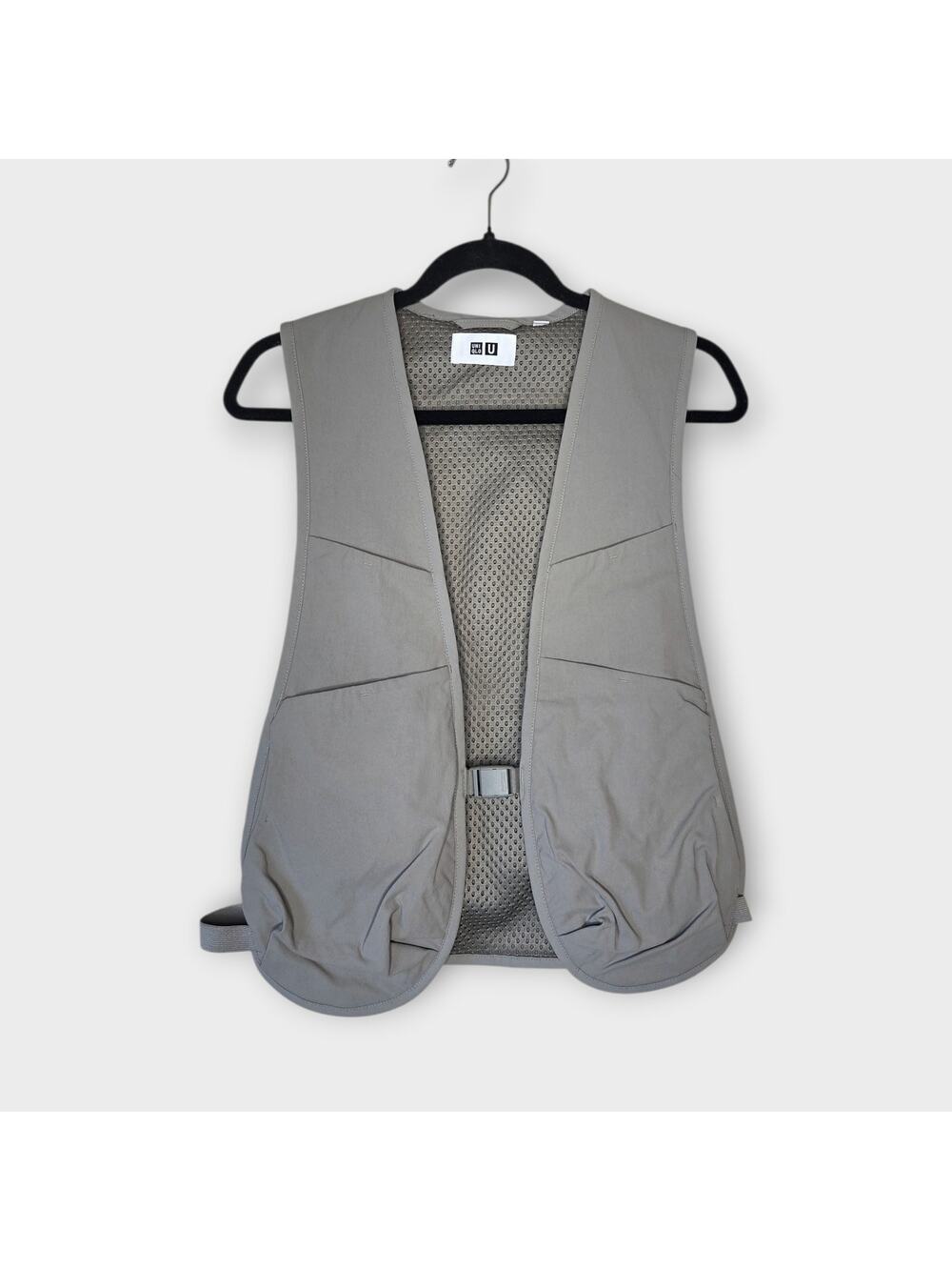 Uniqlo U Utility Vest Mesh Back Front Panels Gray Men's Medium